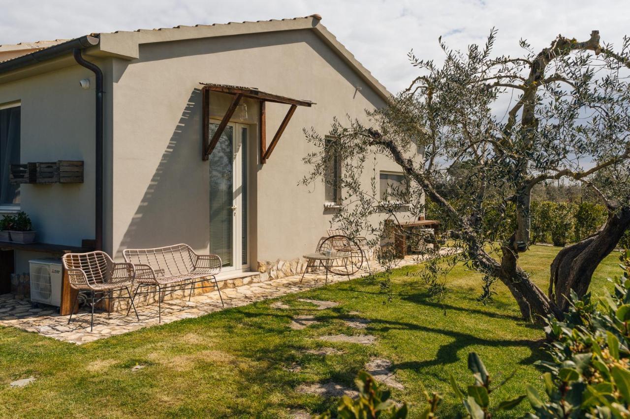 Agriturismo Sweet Cottage Marina di Grosseto Bagian luar foto