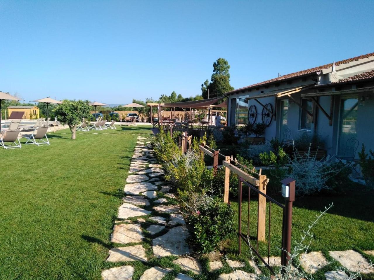 Agriturismo Sweet Cottage Marina di Grosseto Bagian luar foto